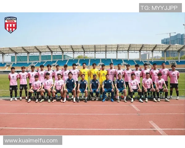 广州足球队心理素质引发热议球迷与专家各执己见探讨球队表现